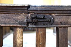 Wrought-iron gate latch