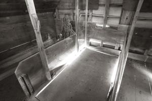 Built late 18th c; modiied in the 1830s; attic access