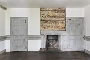 2nd-floor chamber over the hall, 1730s