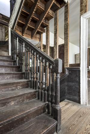 Open-string staircase, 1750s