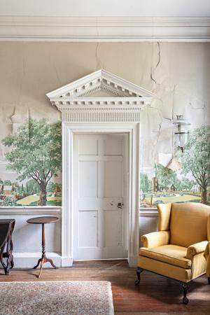Door to parlor from entry, 1786