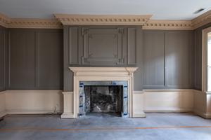 First-floor parlor, 1774