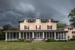 18th-century timber frame house remodeled in 1859