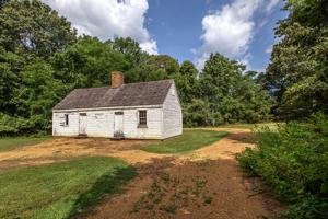 Mid 19th-century double slave house