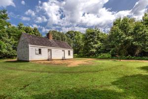 Mid 19th-century double slave house
