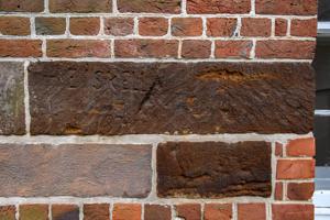 Graffiti on Choptank sandstone band in area