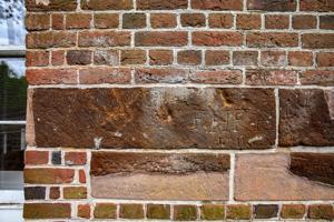 Graffiti on Choptank sandstone band in area