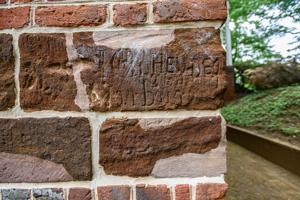 Graffiti on Choptank sandstone band in area