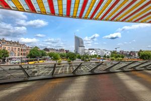 Station designed by Spanish architect, Santiago Calatrava and op