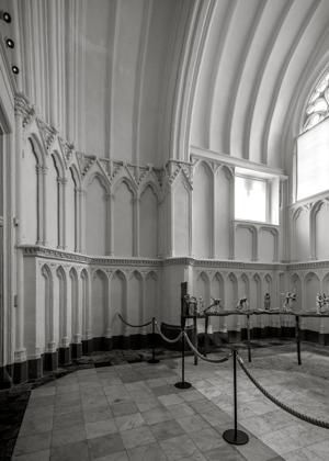 Side chapel