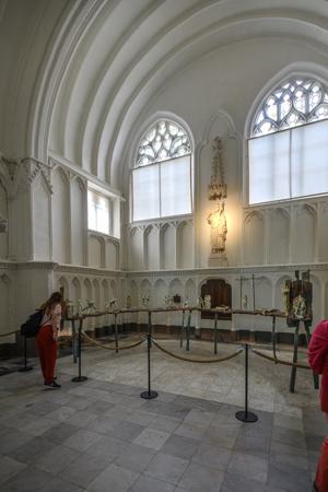 Side chapel