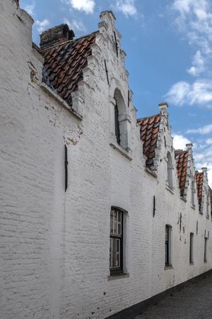 1654 almshouse on alley