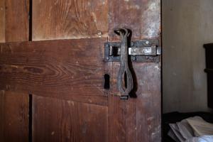 Hasp and lock evidence, door to attic quarter