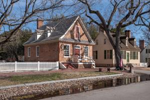 Built 1736-38; one of the earliest surviving stores in Virginia.