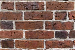 Slop-molded (water-struck) bricks, west gable, ca. 1725