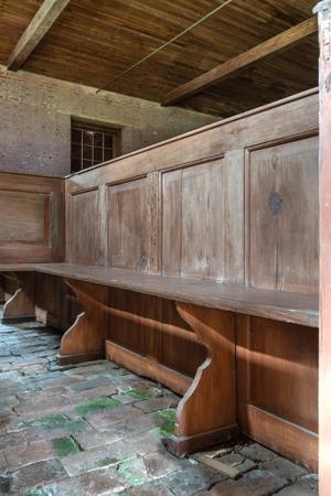 Box pew; 1733
