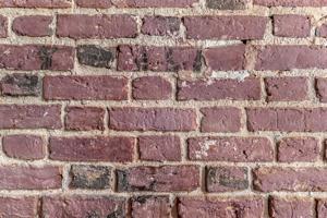 Interior walls laid in Flemish bond; 1733