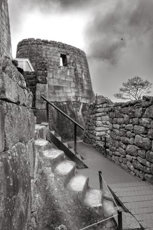 Original stone steps; Temple of the Sun beyond; 15th century