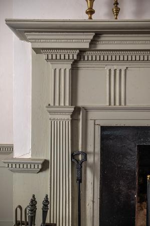Parlor mantel detail, 1792