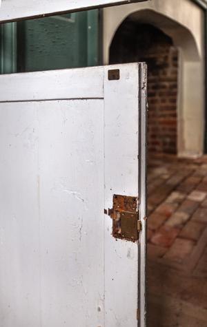 Bowfat lower door lock evidence in parlor; 1765