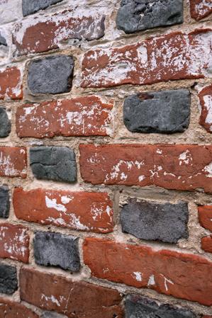 Detail of glazed header Flemish bond, ca. 1745