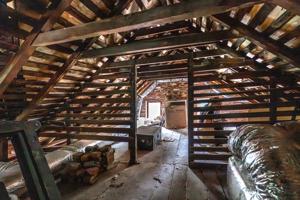 Latticed attic room; 1760s