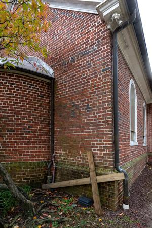 Diamond, east gable, 1755