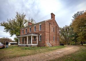 Flemish bond front with glazed header banding/ 1-to-3 bond on ga