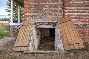 Cellar entry, 1790s