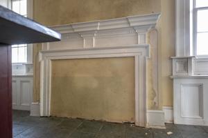 Mantel in room next to office, 1790s