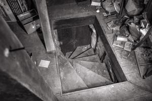 Attic stairs, 1790s