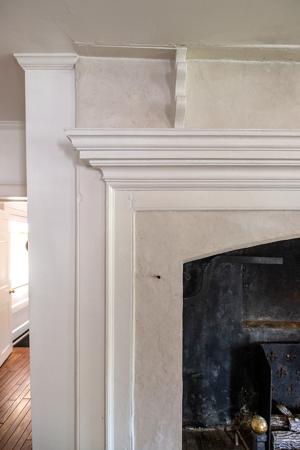 Mantel and spit rack in kitchen; ca. 1796-1800